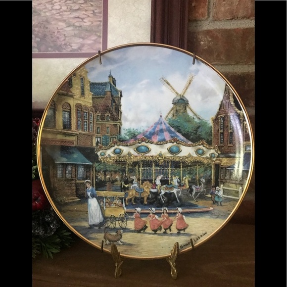 Rare Carousel Franklin Mint Heirloom Fine Porcelain Gold Limited Edition Plate - Picture 1 of 2